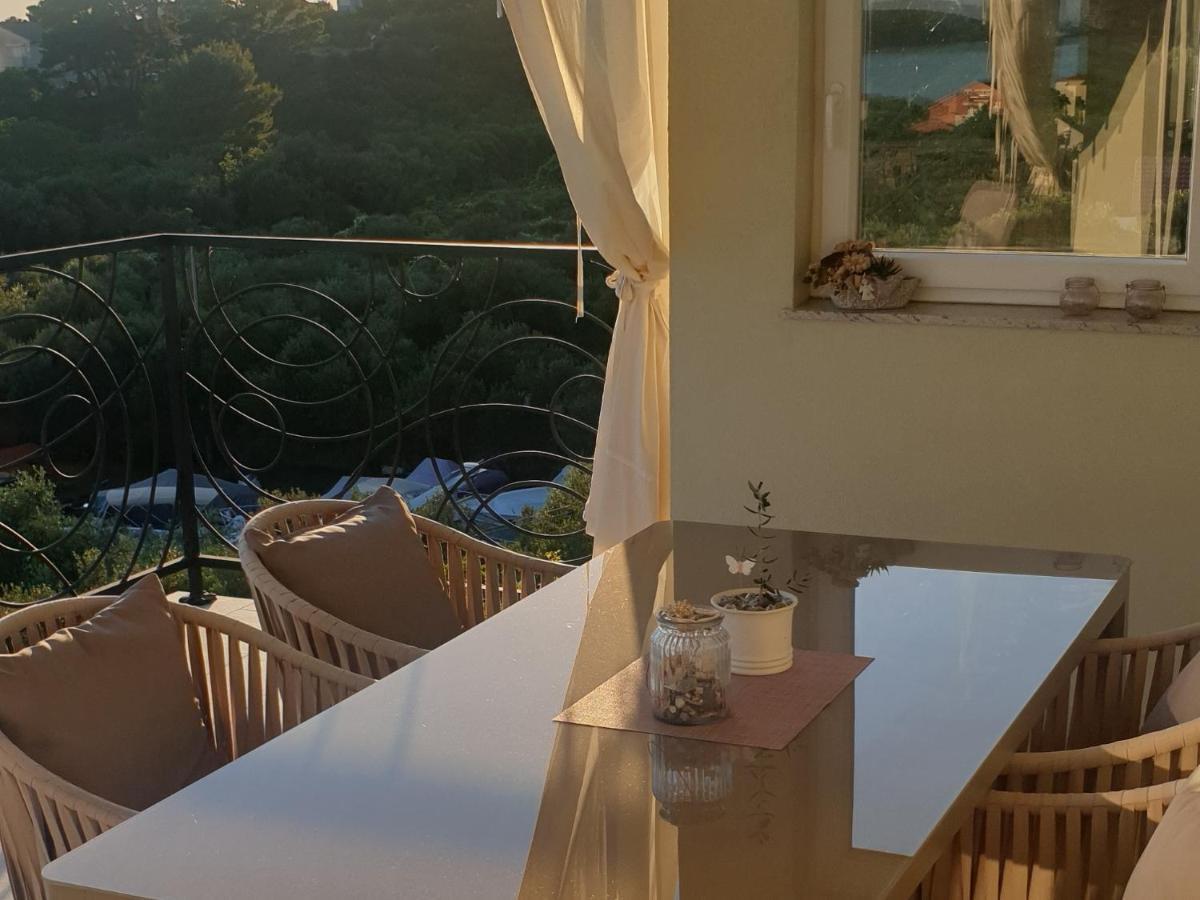 Apartment Mia 2 Banjol Eksteriør bilde