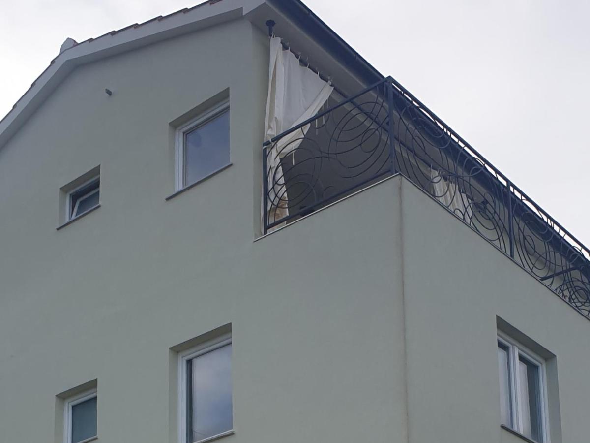 Apartment Mia 2 Banjol Eksteriør bilde