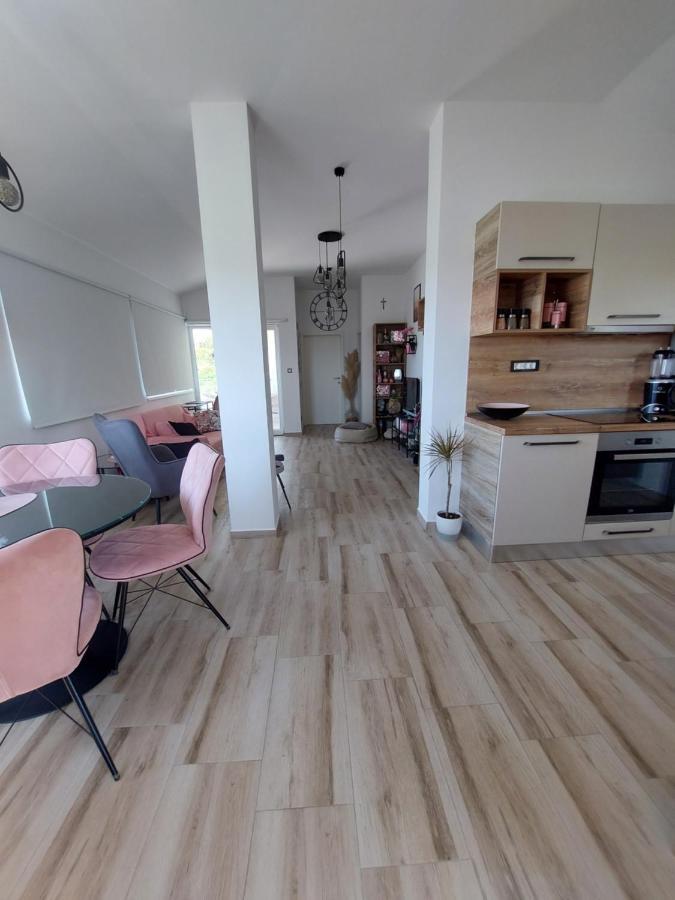 Apartment Mia 2 Banjol Eksteriør bilde