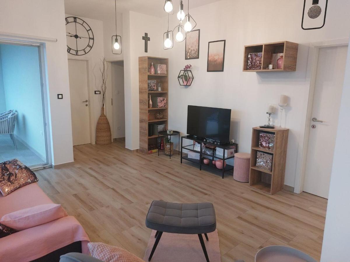 Apartment Mia 2 Banjol Eksteriør bilde