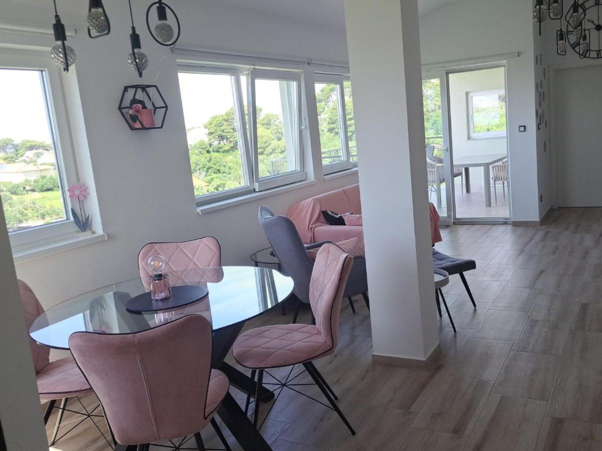 Apartment Mia 2 Banjol Eksteriør bilde