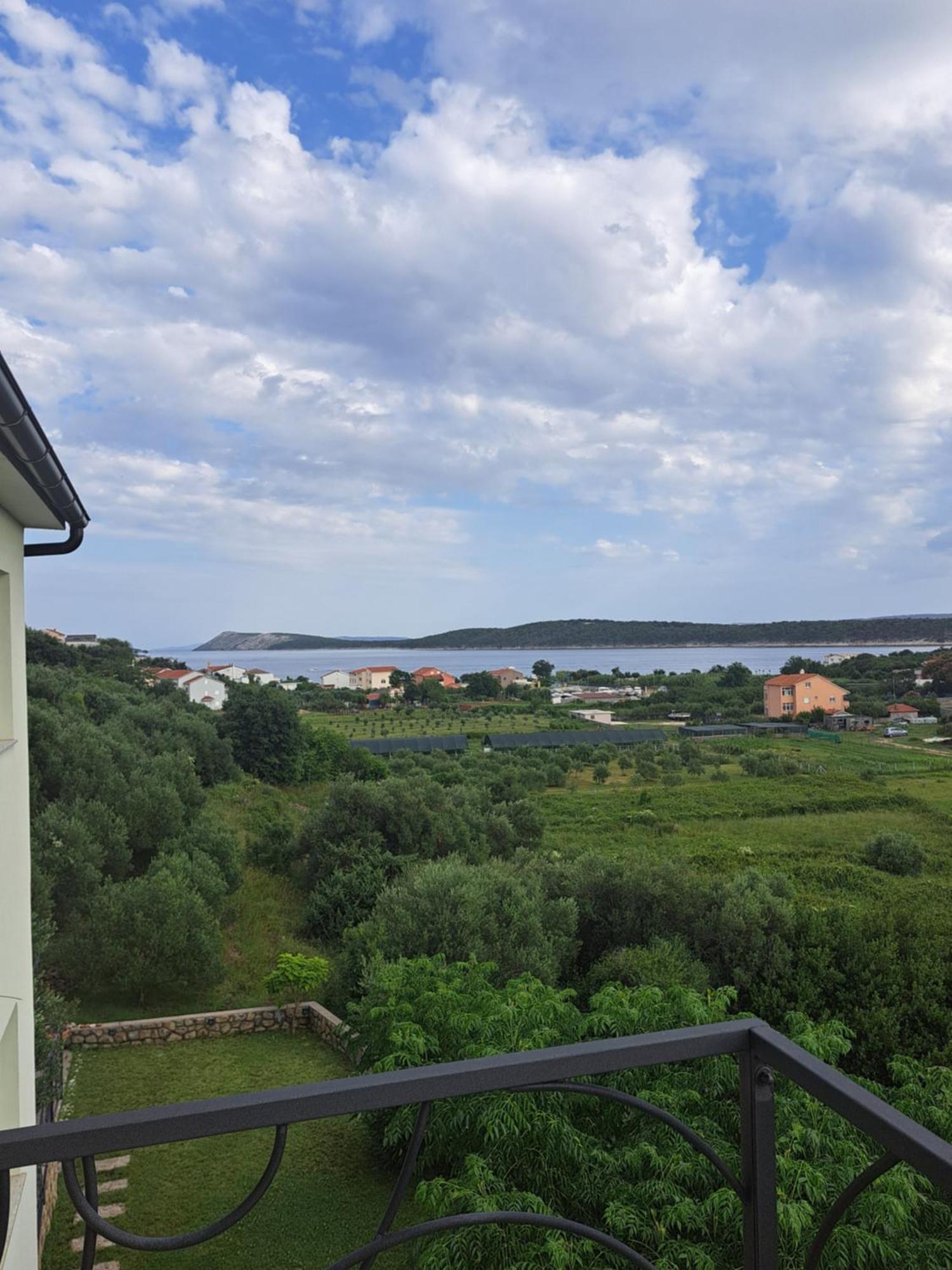 Apartment Mia 2 Banjol Eksteriør bilde